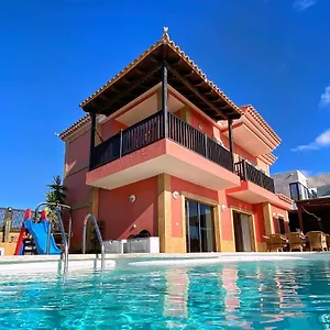 Villa Luxury 5 Star Violetta With Amazing Sea View, Jacuzzi And Heated Pool